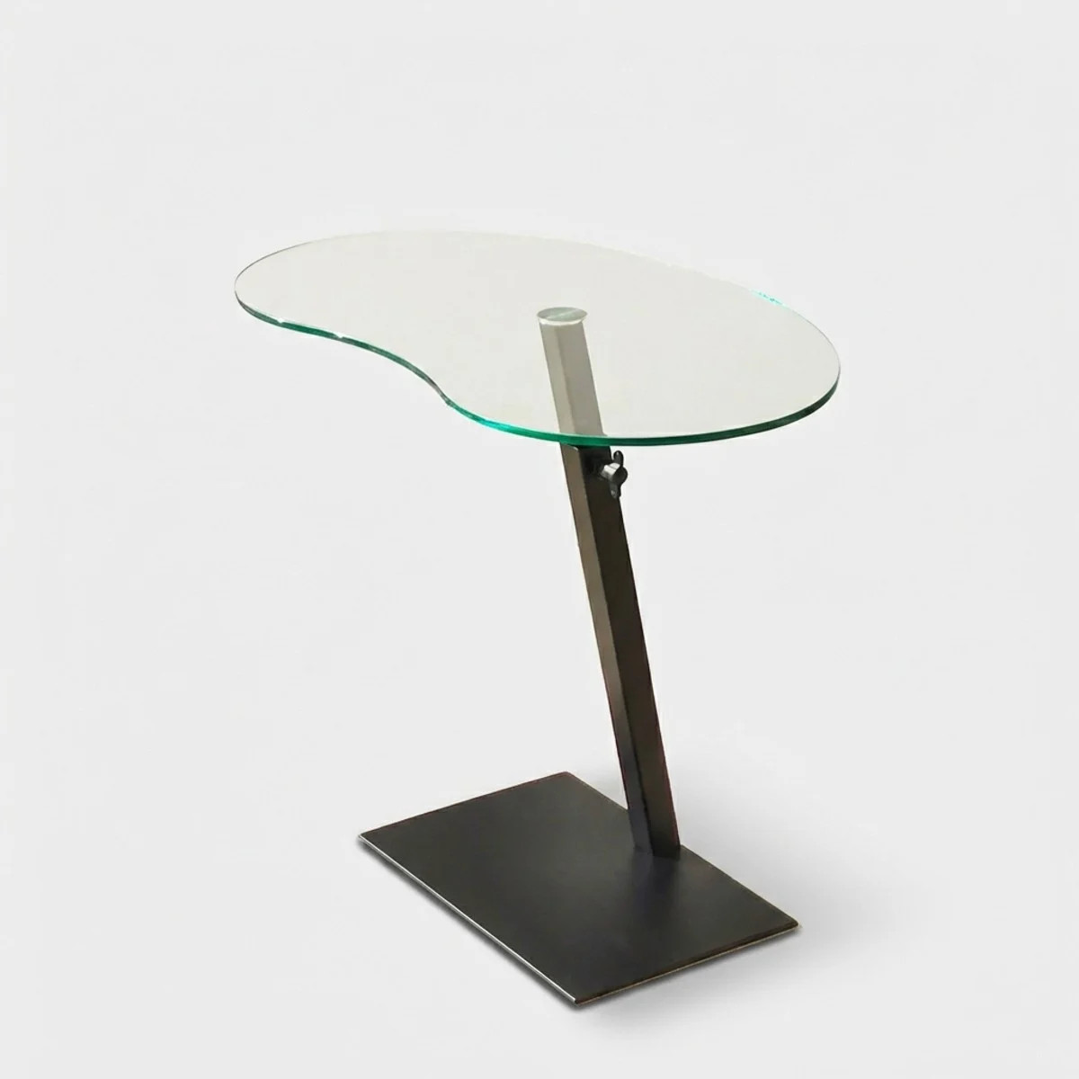 Table basse en verre trempé et métal noir Fagioli pour salon moderne