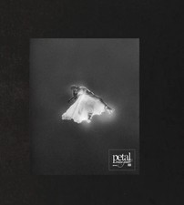 PRESALE Ariana Grande petal exclusive tour edition zine cd