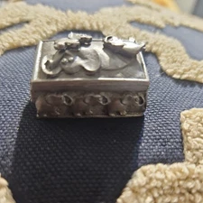 VINTAGE TORINO ELEPHANT TRINKET BOX WITH ELEPHANT EARRINGS FOR PIERCED EARS