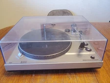 MCS Series Turntable (Modular Component Systems) Model 6710 Belt Drive.