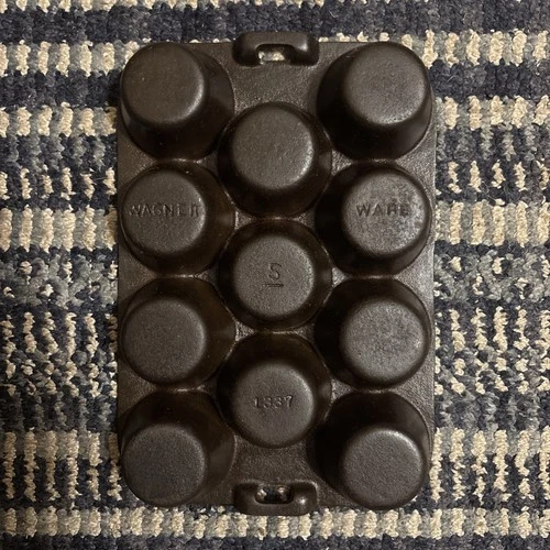 Vintage Wagner Ware Muffin Pan #1337 Cast Iron Restored Pop Over Pan - Excellent