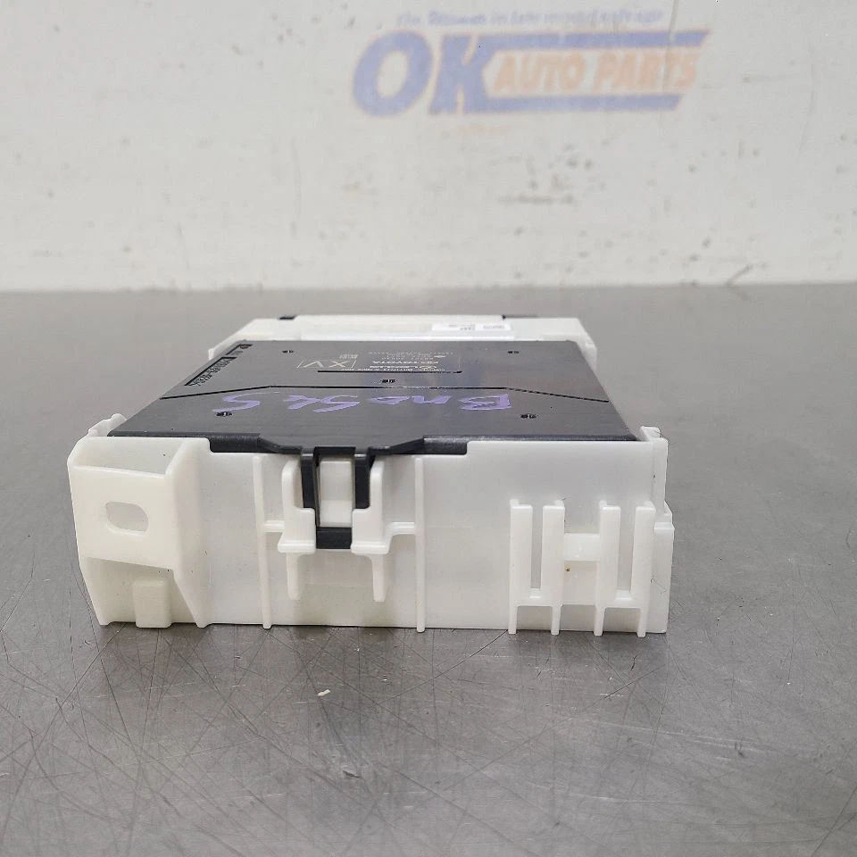 23 2023 TOYOTA CROWN XLE 2.5L HÍBRIDO MULTIPLEX MÓDULO DE CONTROL DE RED 8922130530 Foto 4 de 4