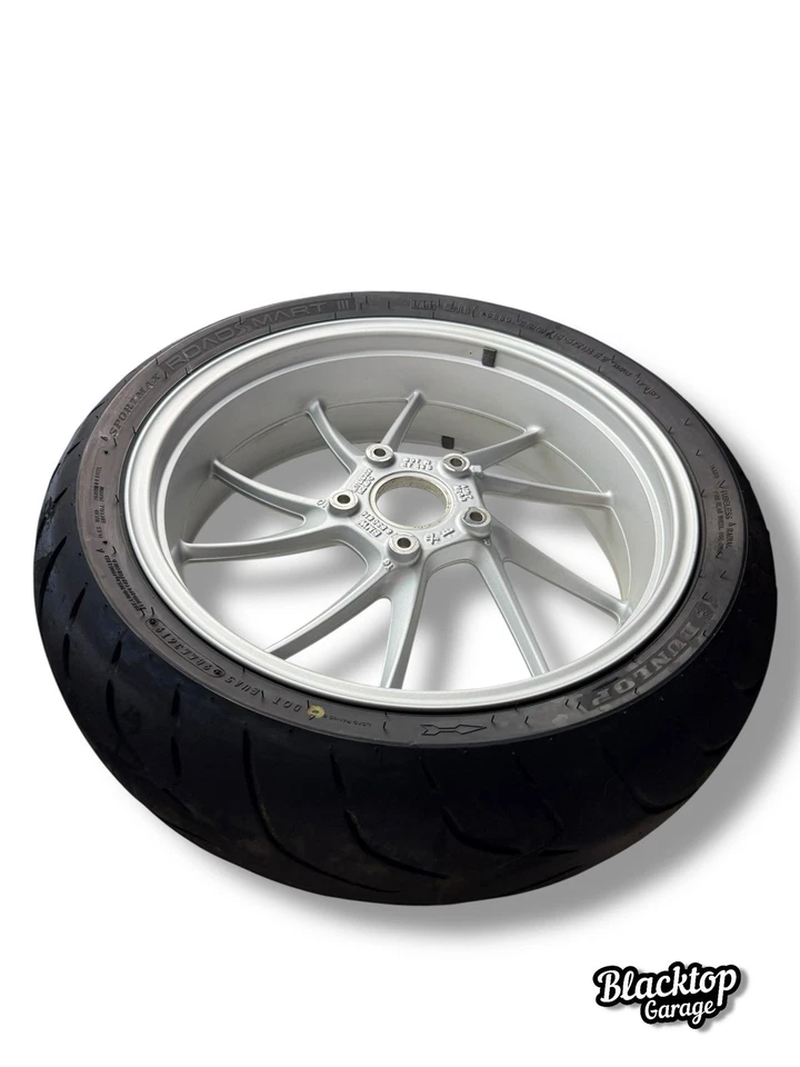 宝马 R1200R R1200RT R1200RS & R1250R R1250RS R1250RT 后轮圈和轮胎 — 第 3/4 张图片