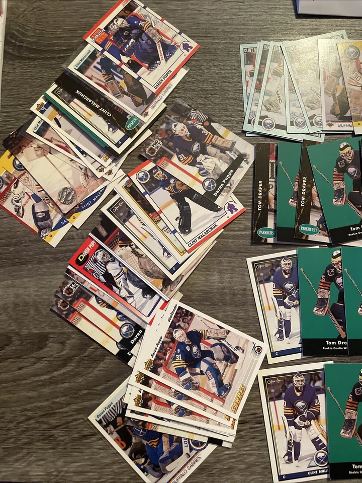 BUFFALO SABRES Goalie *Lot of 100 Cards** GREAT CARDS - SEE PHOTOS 🥅 - Image 2 of 4