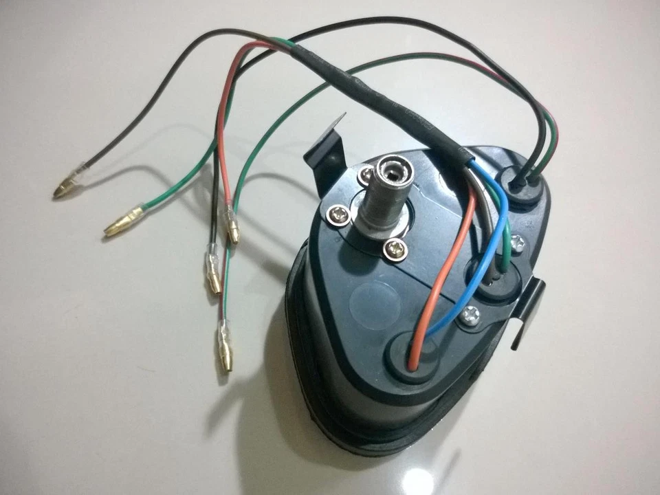 Medidor de velocímetro Honda CS90 S90 CL90 ST70 CF50 CL70 SL90 SS50E C320 TT50 km/h - Imagem 4 de 4