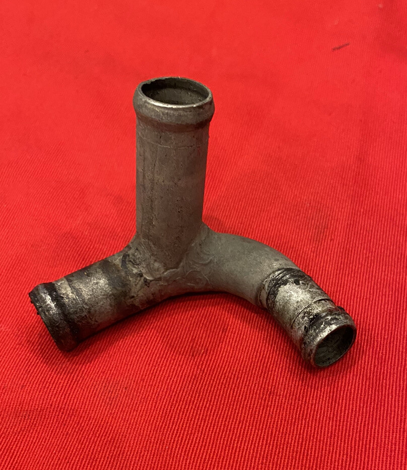 Ferrari OEM Union Pipe 308/Modial 8
