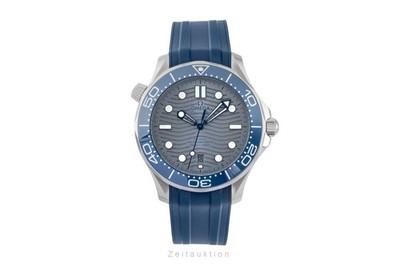Omega Seamaster Diver 300 M Stahl Automatik Herrenuhr 210.32.42.20.06.001 B&P