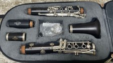 Buffet Crampon E11 Plus clarinet body case included