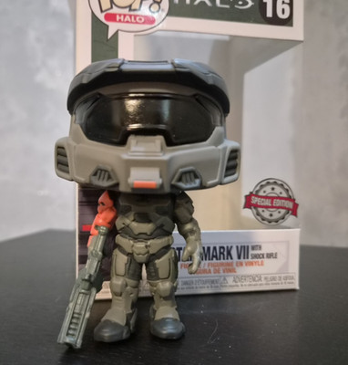 Funko Pop Halo No.16: SPARTAN MARK VII With Shock Rifle - Special Edition