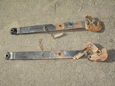 2 x Unterlenker von Case IH IHC 844 XL Traktor