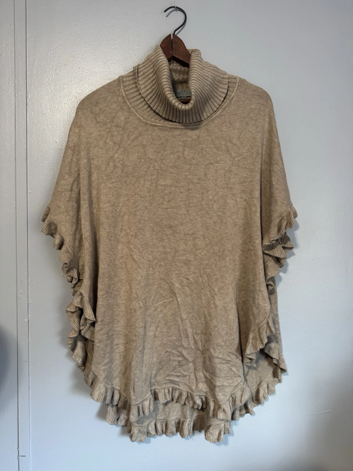 Joseph A turtleneck poncho sweater with ruffled trim Brown Large