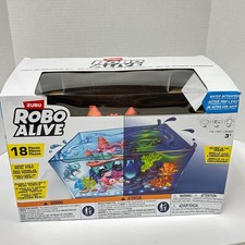 ROBO ALIVE Aquarium Light-Up Fish Tank 18 Pieces PRE-OWNED