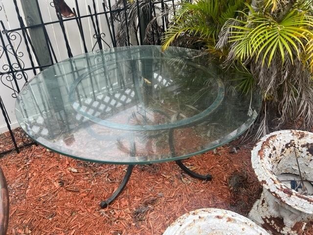 54 inch Vintage Large Round Iron Glass Top Dining Table. | eBay