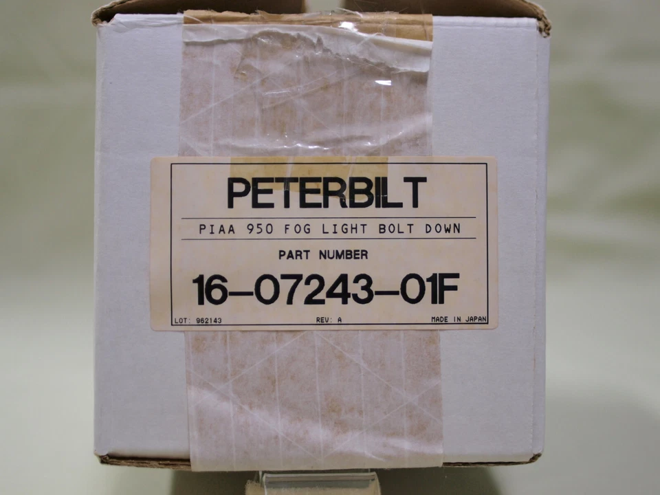 Kit de lámpara antiniebla proyector transparente PIAA "Peterbilt" 950 - Nuevo de Lote Antiguo Foto 3 de 4