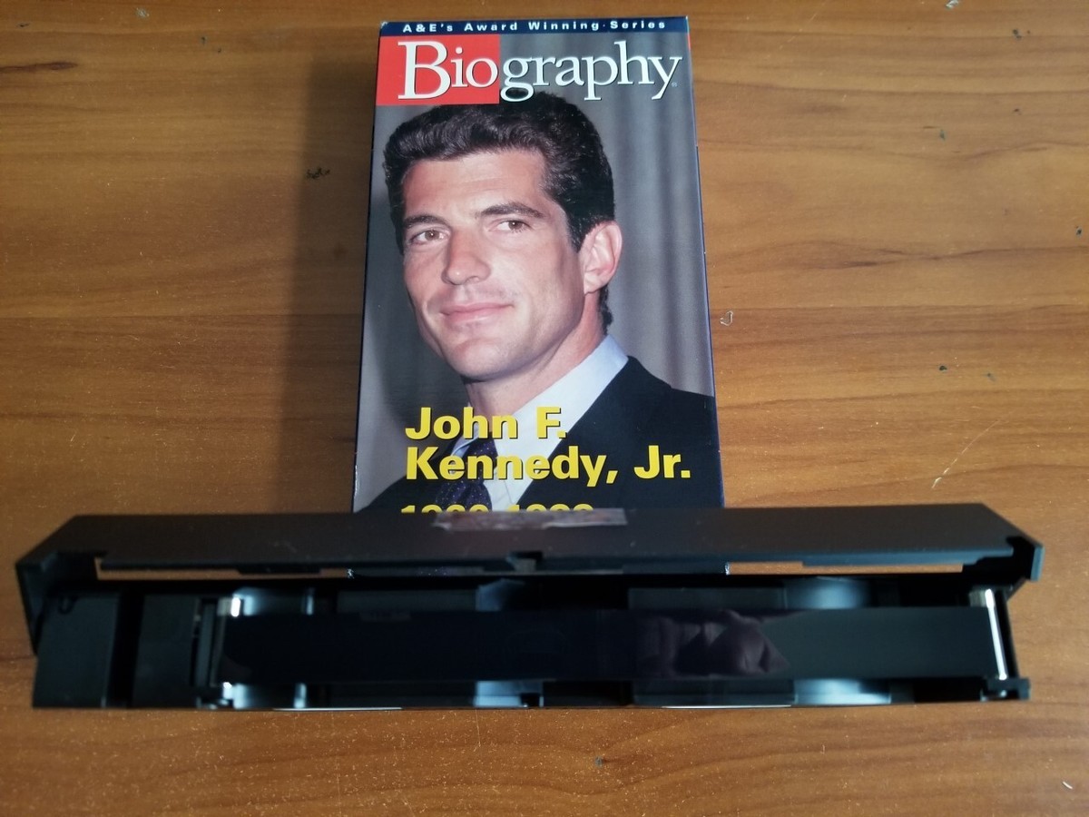 JOHN F. KENNEDY JR. (1999 A&E Men Of Distinction) VHS | eBay