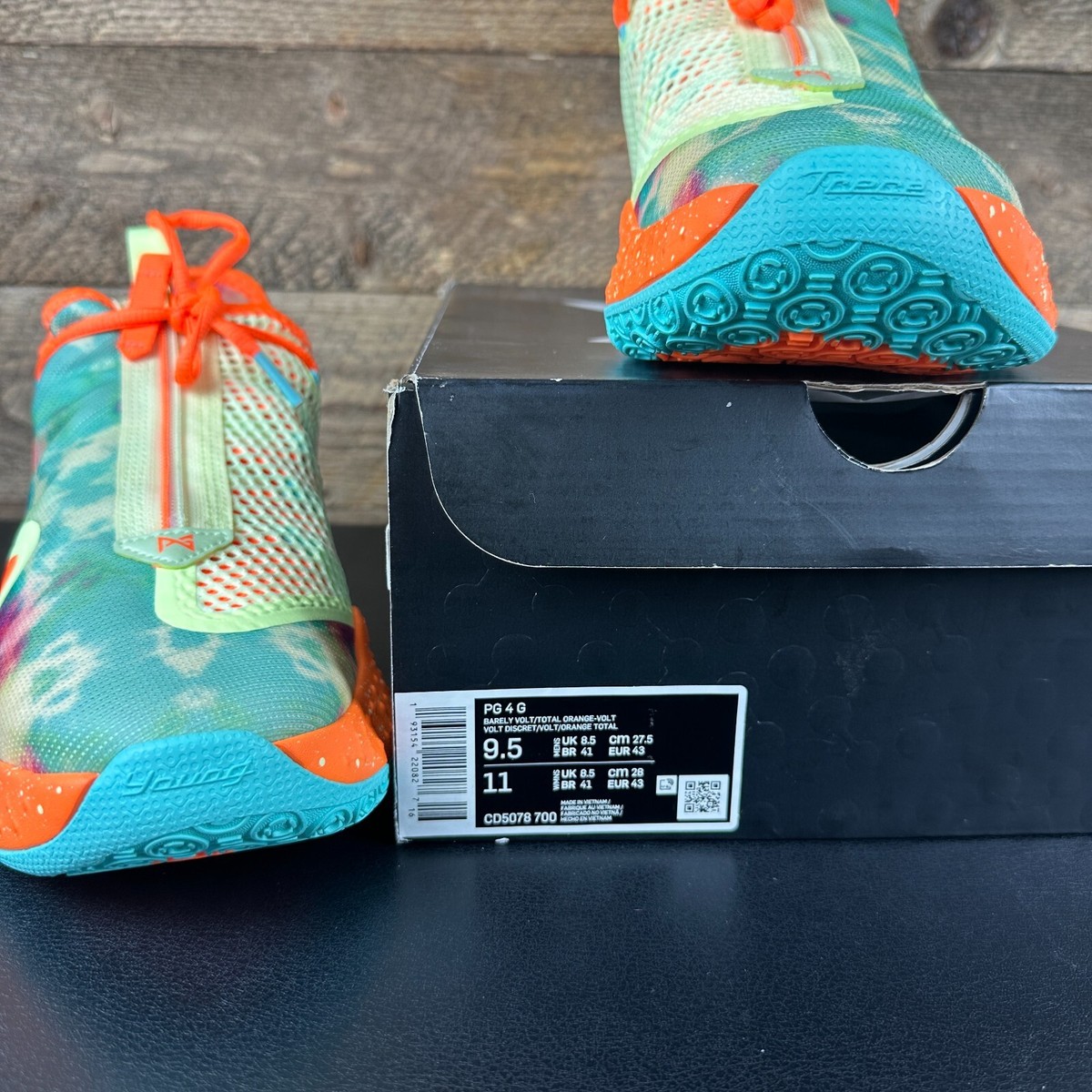 New in Box Nike PG 4 'Gatorade' Volt/Total Orange Mens Shoes