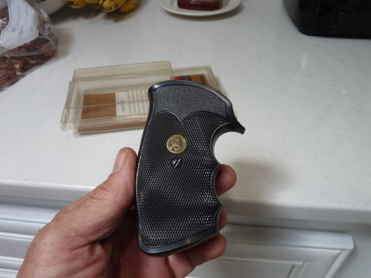 Pachmayr Gripper for Colt Python - 02528 for sale online | eBay