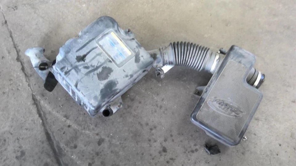 Purificador de aire 4,2 L con Air Opt K18 eléctrico compatible con 05-07 ENVOY 635460 Foto 2 de 4