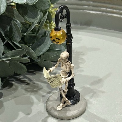 Lemax Spooky Town 2021 CHECKING HIS HORRORSCOPE #12003 NRFP Halloween Village