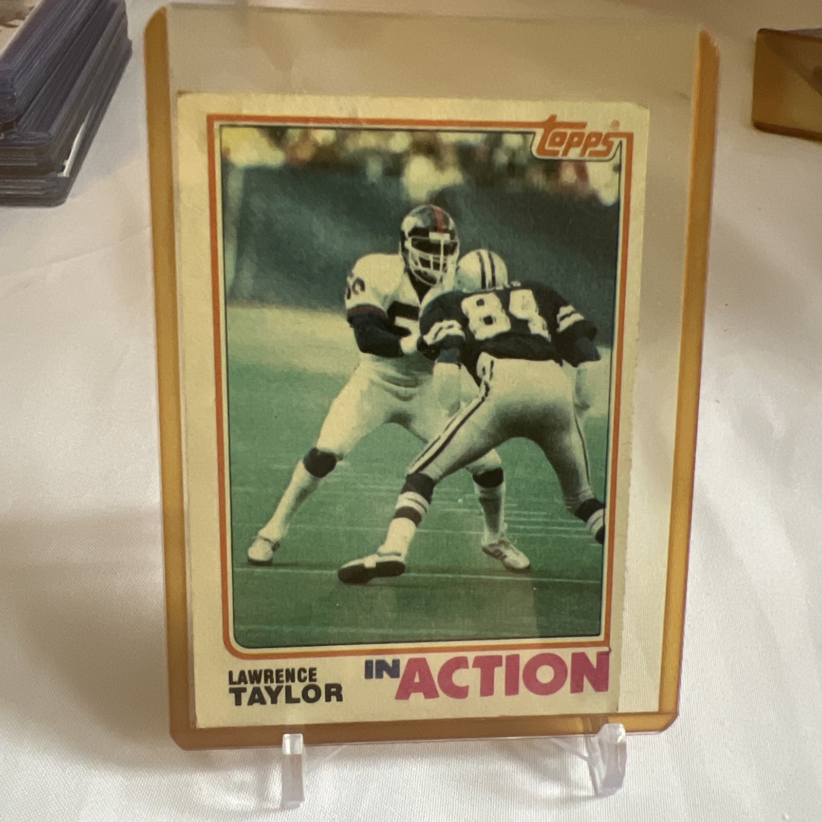 1982 Topps Football Lawrence Taylor #435 New York Giants Actuall Shipping Cost