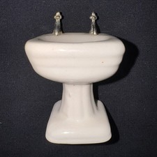 Off White Vintage Porcelain Bathroom Sink Dollhouse Doll Miniatures 1:12