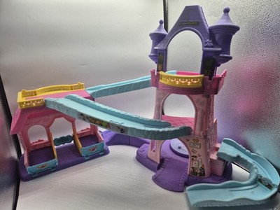Fisher Price Little People Prinzen Klip Klop Schloss
