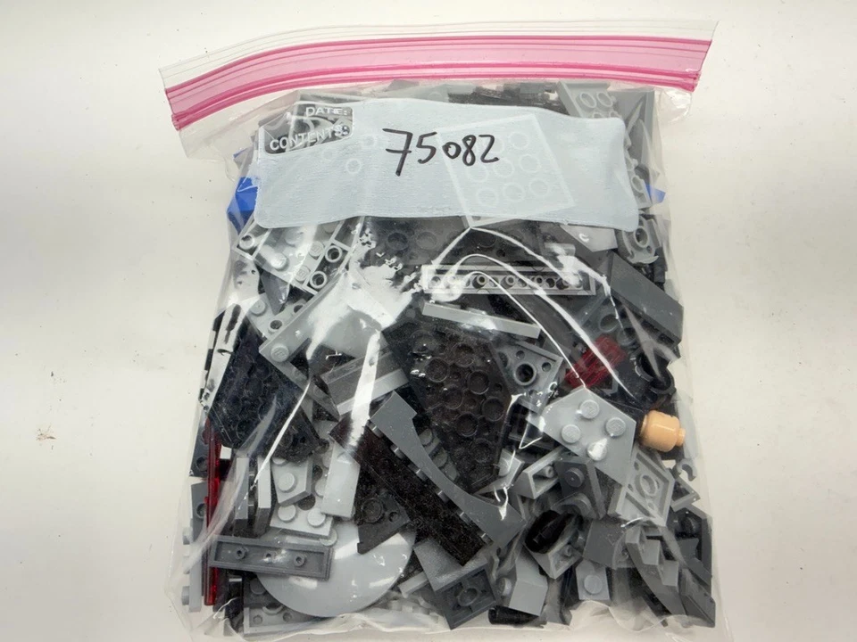 LEGO Star Wars 75082 Tie Advanced Prototype 100% Complete, W/ instructions - Image 3 of 4