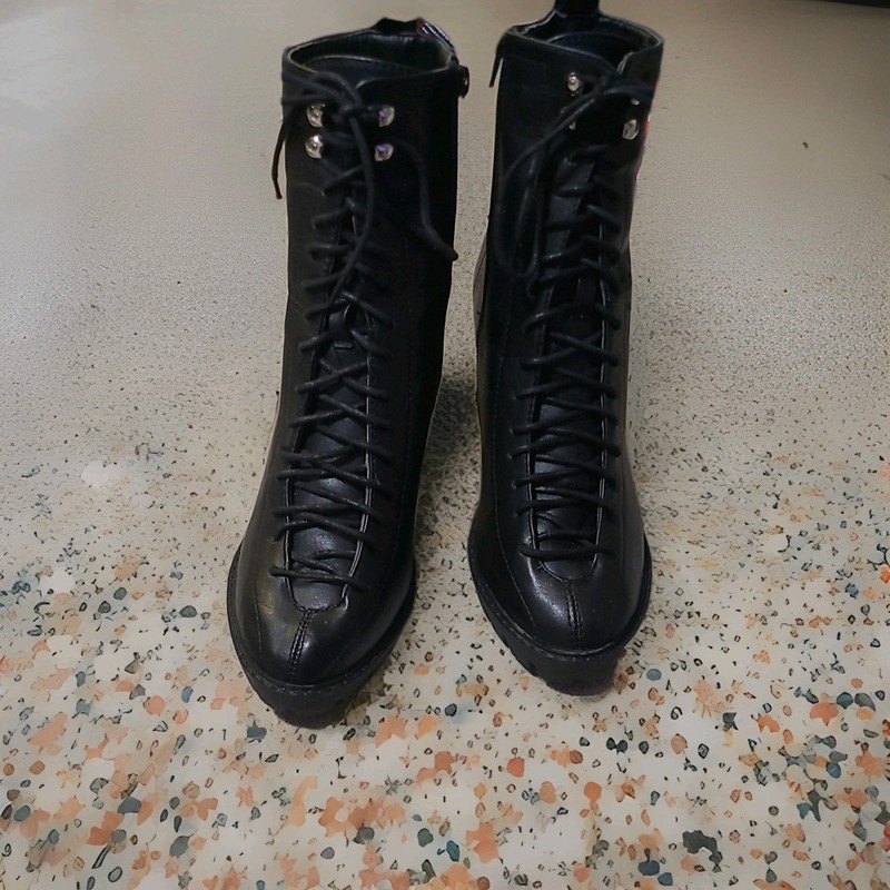 ELAN Black Lace-Up Side Zipper Block Heel Faux Leather Women's Boots Size 10