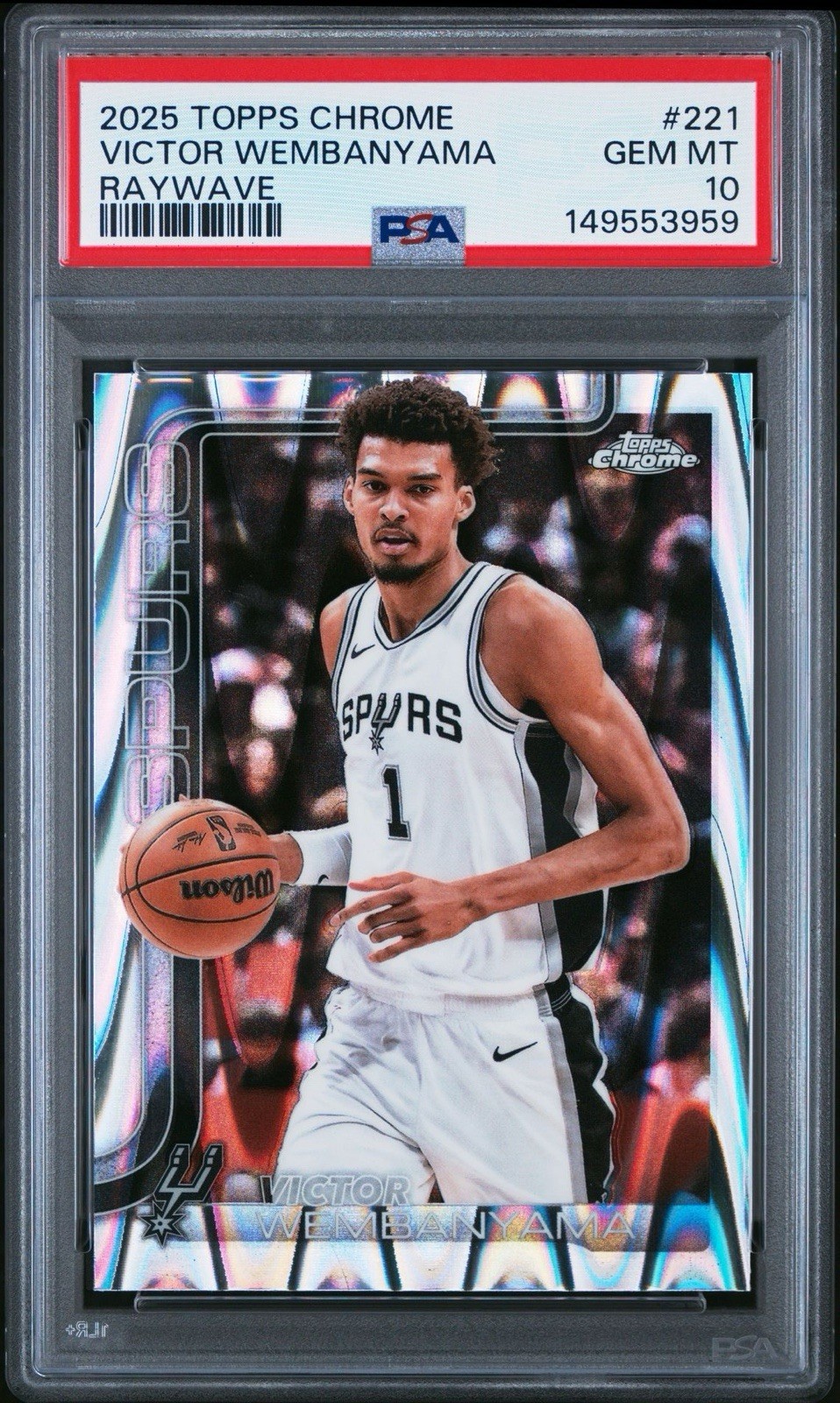 PSA 10 2025 TOPPS CHROME REFRACTOR #221 VICTOR WEMBANYAMA RAYWAVE POP/2 🔥👽