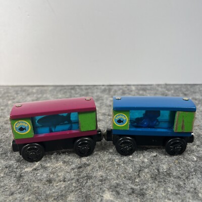 Sodor Aquarium Shark and Octopus Car Thomas the Train Friends Wooden 2001
