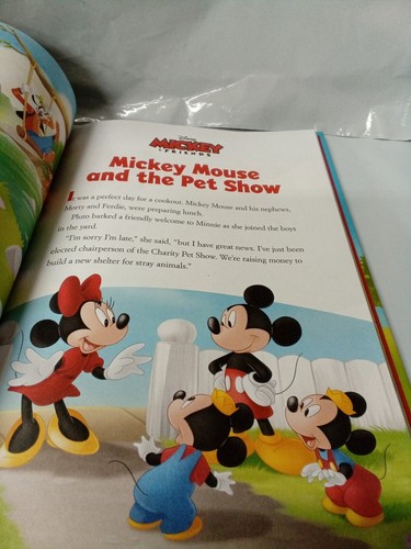 5-Minute Mickey Mouse Stories (5-Minute Stories) Hardcover - Picture 10 of 12