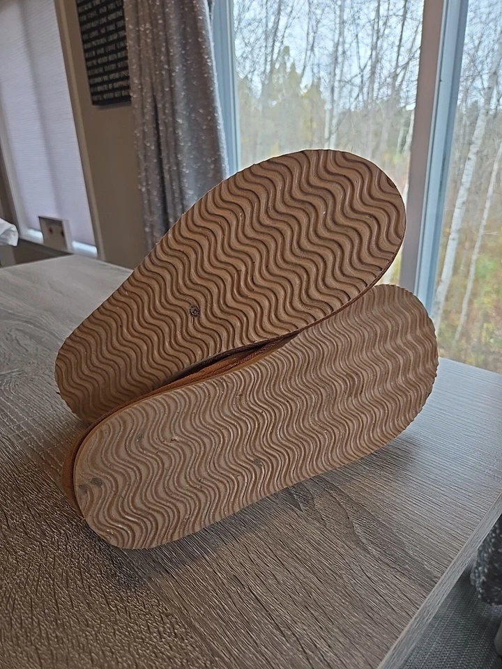 Zapatillas para hombre St. John's Bay marrón espuma viscoelástica talla grande (11-12) excelente estado Foto 4 de 4