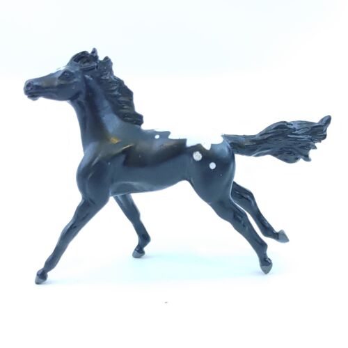 Cadaco HORSE SHOW Board Game REPLACEMENT Black Horse with White Spots 2009 - Picture 1 of 8