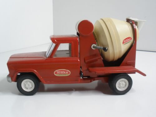 Tonka Jeep Cement Mixer 9" Pressed Steel #52110 Red 1960's - Picture 2 of 15