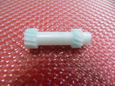 HP Laerjet 2430n Printer Fuser Cylinder Gear 12-tooth  White RU5-0388, RU5-0388