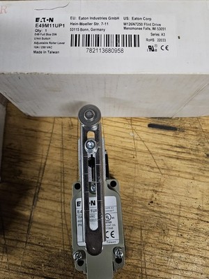 E49 Compact NEMA Metal Limit Switch, Side Rotary, Adjustable Roller Lever, Alum.