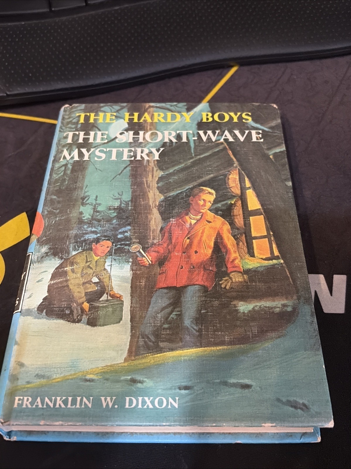 The Hardy Boys Ser.: Hardy Boys 24: the Short-Wave Mystery by Franklin W. Dixon