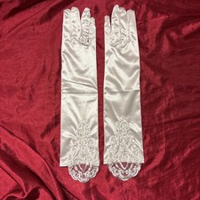 Białe satynowe rękawice do łokcia długość ślubne rozmiar medium