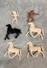 Tim Mee Mounted Cowboys Indian Horses Plastic Figures 1/32 Mounted Cavelry