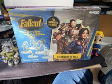 Fallout Hollywood Heroes Two boxes
