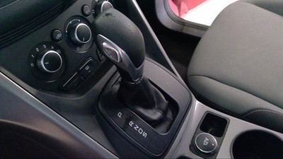 ESCAPE    2015 Transmission Shift 662743