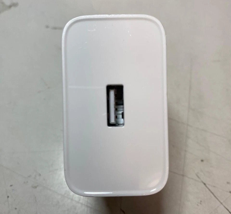 Настенное варп-зарядное устройство Oneplus SUPERVOOC 67 Вт USB-A — USB-C для 11/12 T & Pro - Изображение 3 из 4