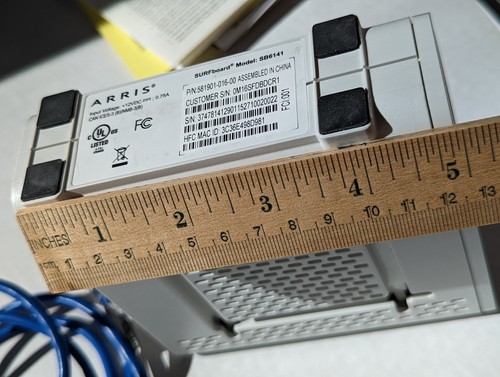 Modem 400 Series ARRIS SURFboard SB6141 Motorola w manuals & Ethernet Cable - Picture 19 of 23