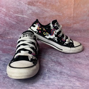 black unicorn converse