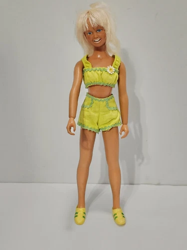 Vintage 1974 Kenner Dusty 12" Tan Doll In Original Outfit RARE