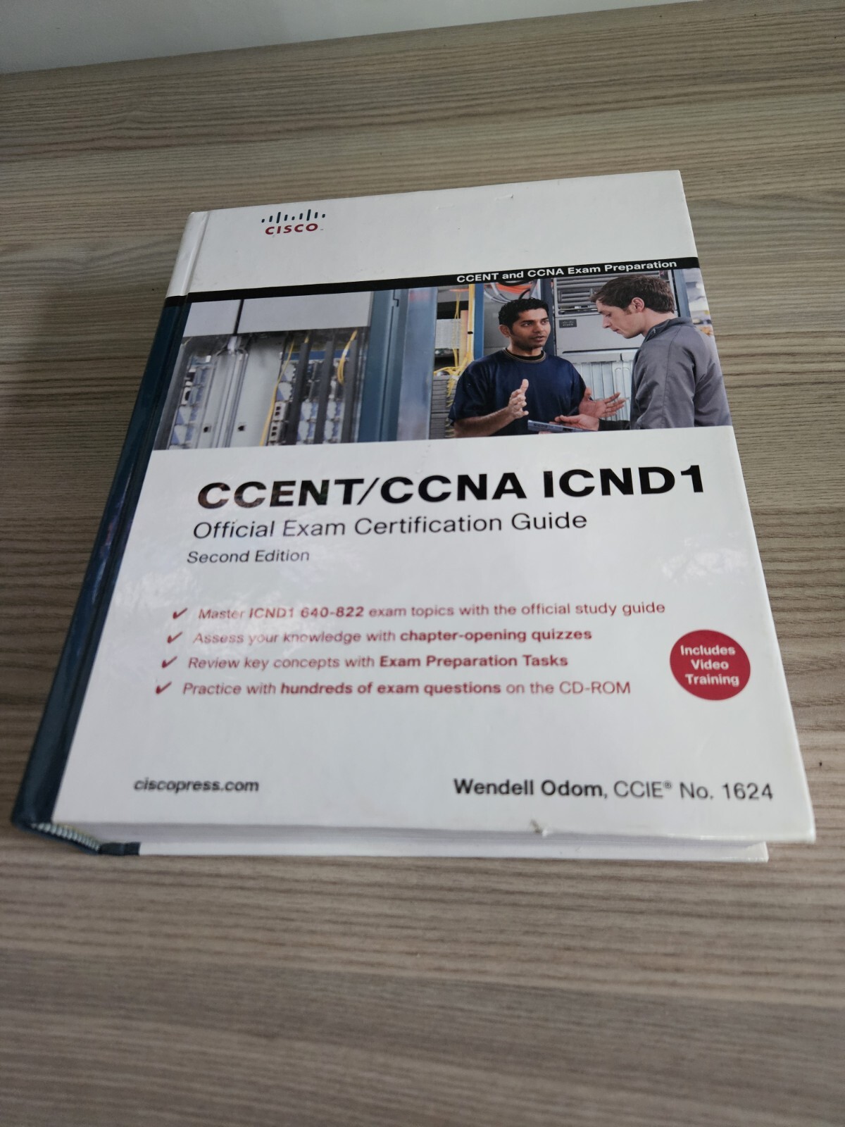 Cisco Guide Ser.: CCENT/CCNA ICND1 : Official Exam Certification  With CD-Roms