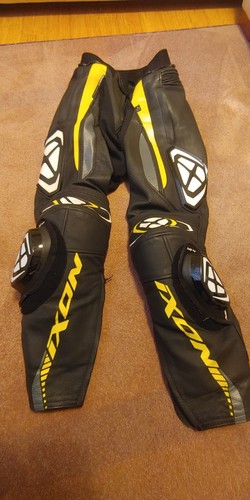 ixon vortex 2 motorcycle leather pants 