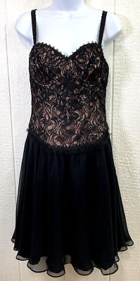 green emerald velvet dress Women's Leslie Fay Leslie Fay Evening Dress Green, M main image 0