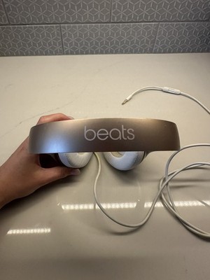 Beats by Dr. Dre Solo Wired On-Ear Headphones Gold   Good Condition