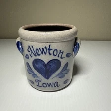 Rowe Pottery Works Crock Salt Glaze 4.5 in Newton, Iowa 2004